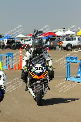 media/Sep-20-2025-TrackDaz (Sat) [[27f0cde673]]/Around the Pits/